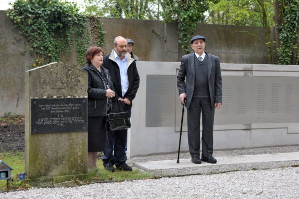 A commemorative stone for 228 Hungarian Jewish massacre victims 